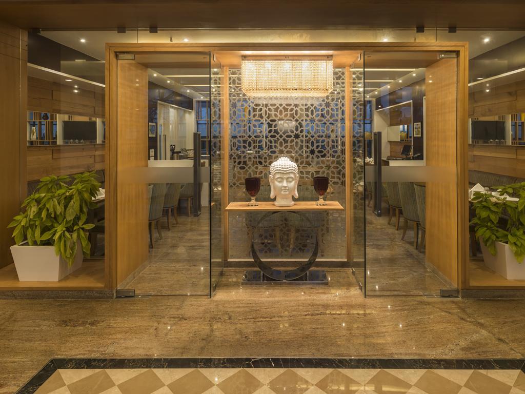 Hotel Gcc North Side Mira-Bhayandar Zewnętrze zdjęcie